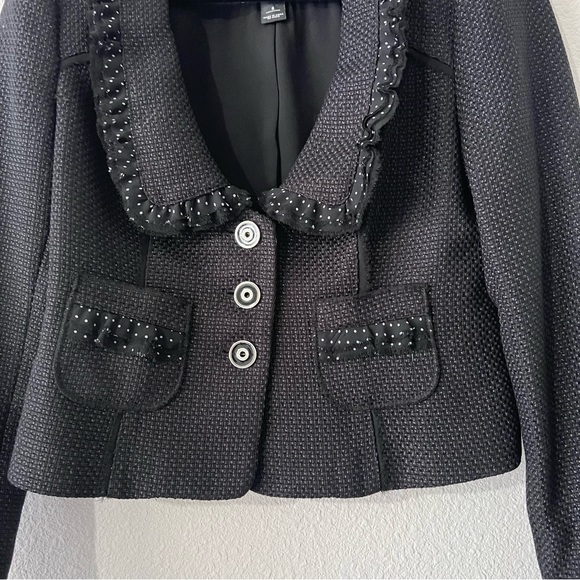 White House Black Market Women’s Blazer Size 8 Color Black - Picture 3 of 6